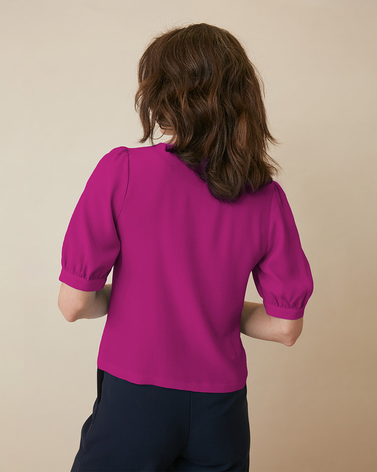 "#color_FUCHSIA|Jessica is 5'10", wearing a size S