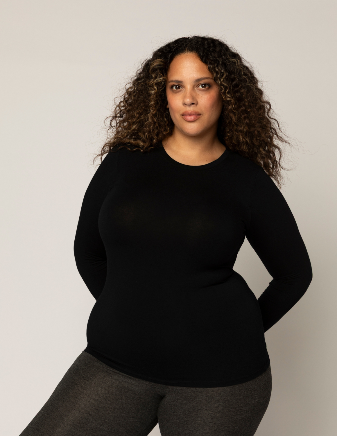 Numi The Long-Sleeve Crewneck Undershirt