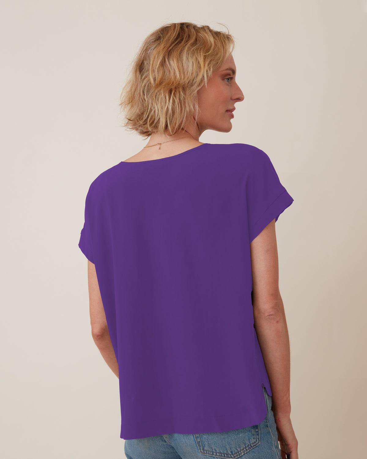 "#color_AMETHYST|Elyse is 5'9", wearing a size XS