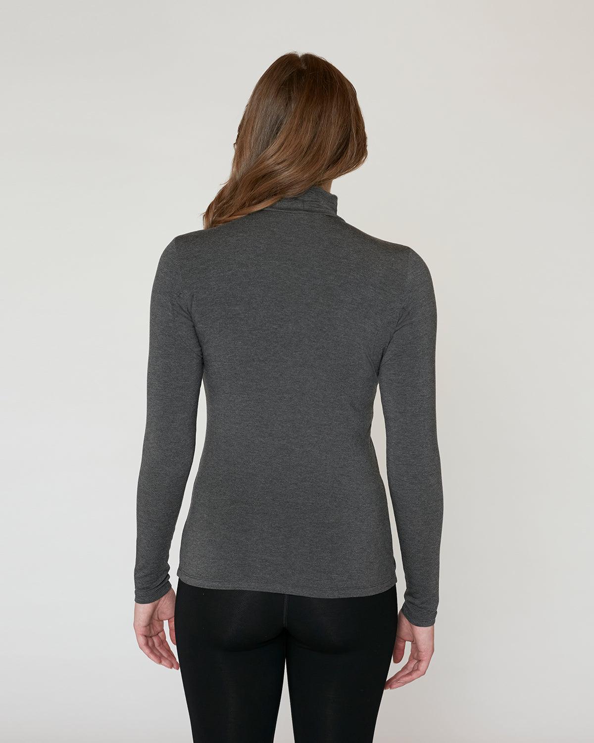 "#color_CHARCOAL| Siobhan is 5'8.5", wearing a size S