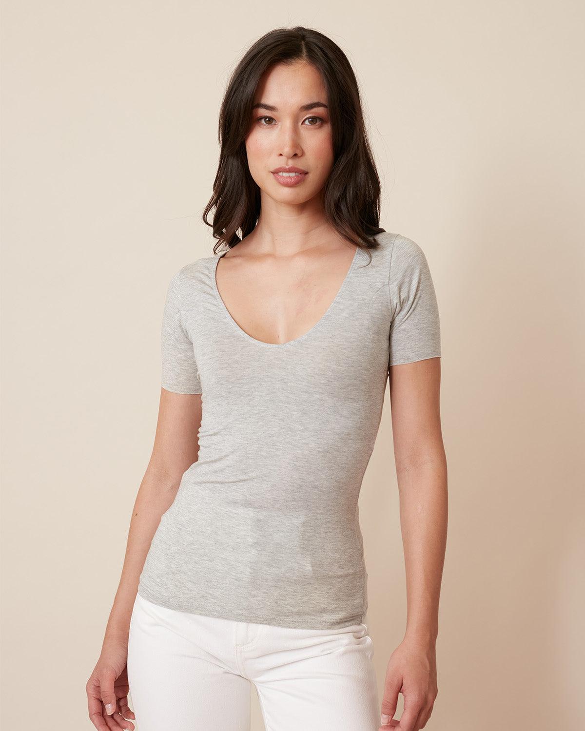 "#color_HEATHER GREY|Estyr is 5'9", wearing a size XS
